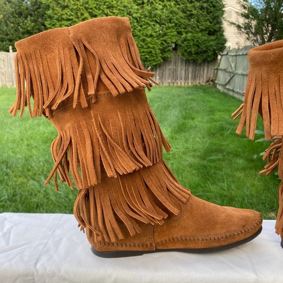 Minnetonka 3 layer fringe Suede Brown Pull On Boots Women's Size 7 1632 - Picture 8 of 15